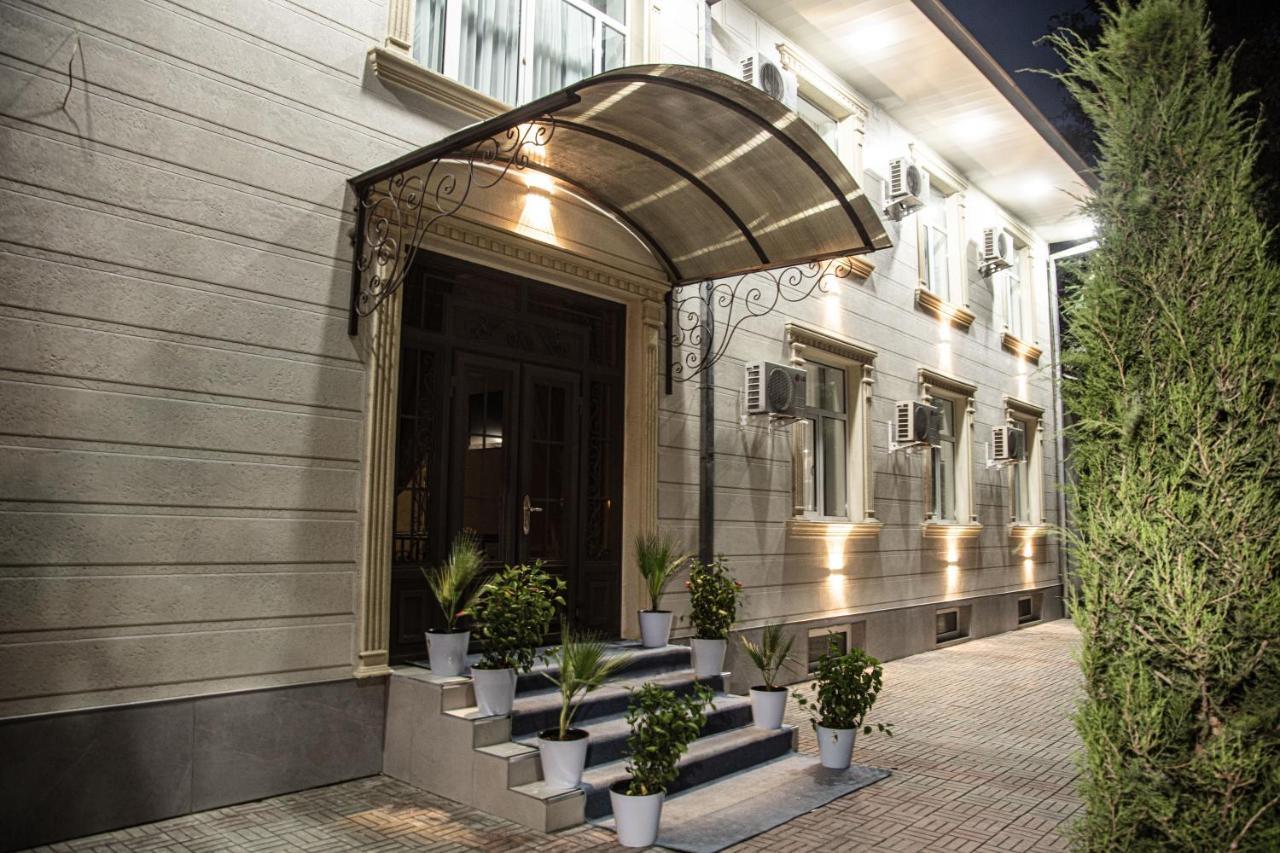 Lev Tolstoy Hotell Samarkand Eksteriør bilde